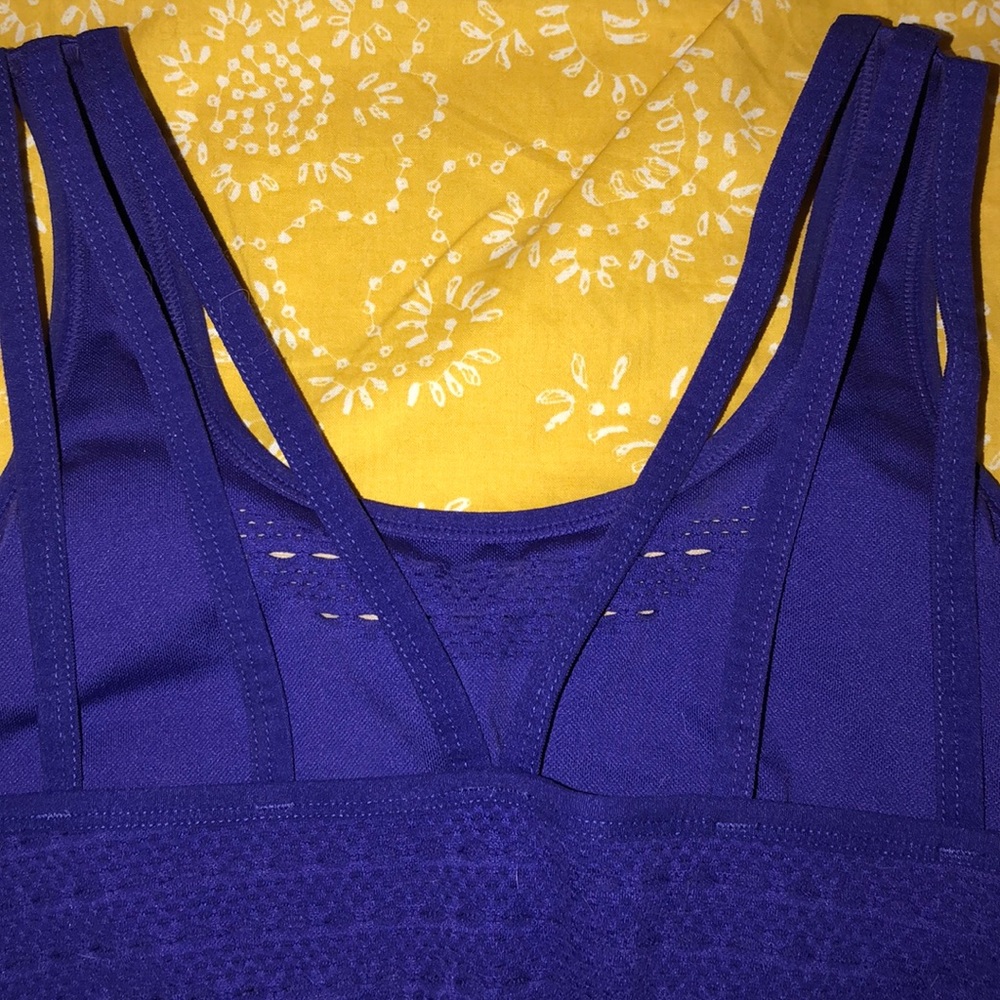 [SOLD!!!] GYMSHARK ENERGY + SEAMLESS - Picture 4 of 4